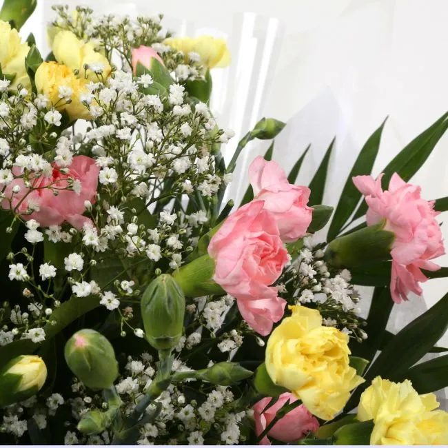 Birthday Balloon & Joyful Bouquet